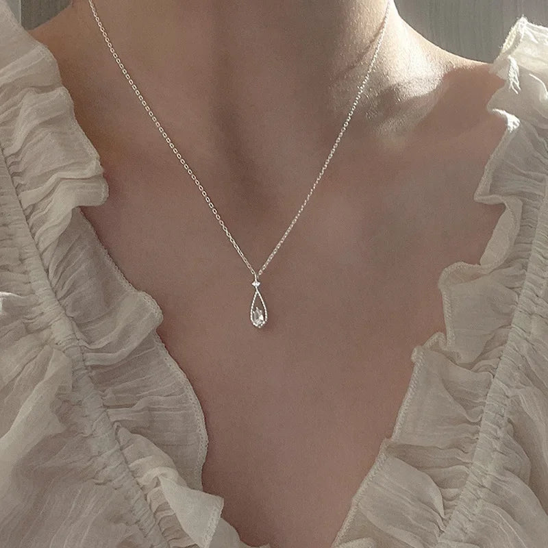 Water drop pendant necklace hotsell