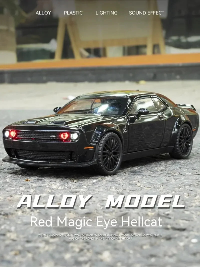 1:32Die-cast Metal Dodge Challenger Toy Car Simulation Model Can Light Up Can Drive Boring Boy's Gift Christmas Gift