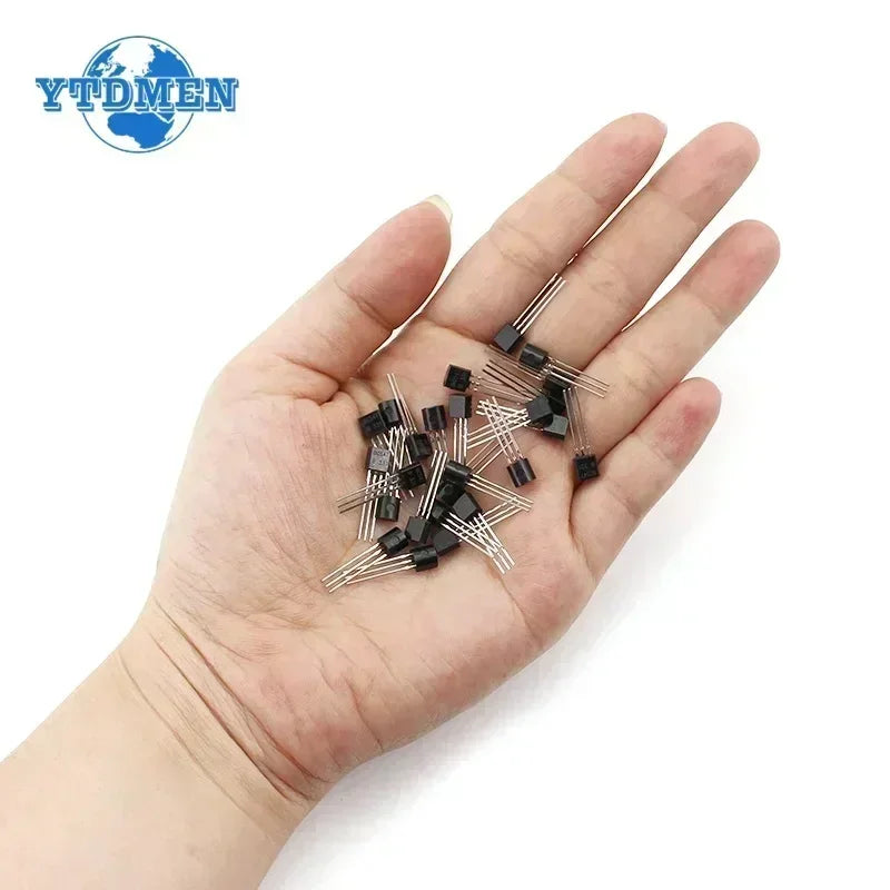 50pcs Transistors BC547 BC557 Each 25pcs BC547B BC557B NPN PNP Triode Transistor DIY Electronic Kit