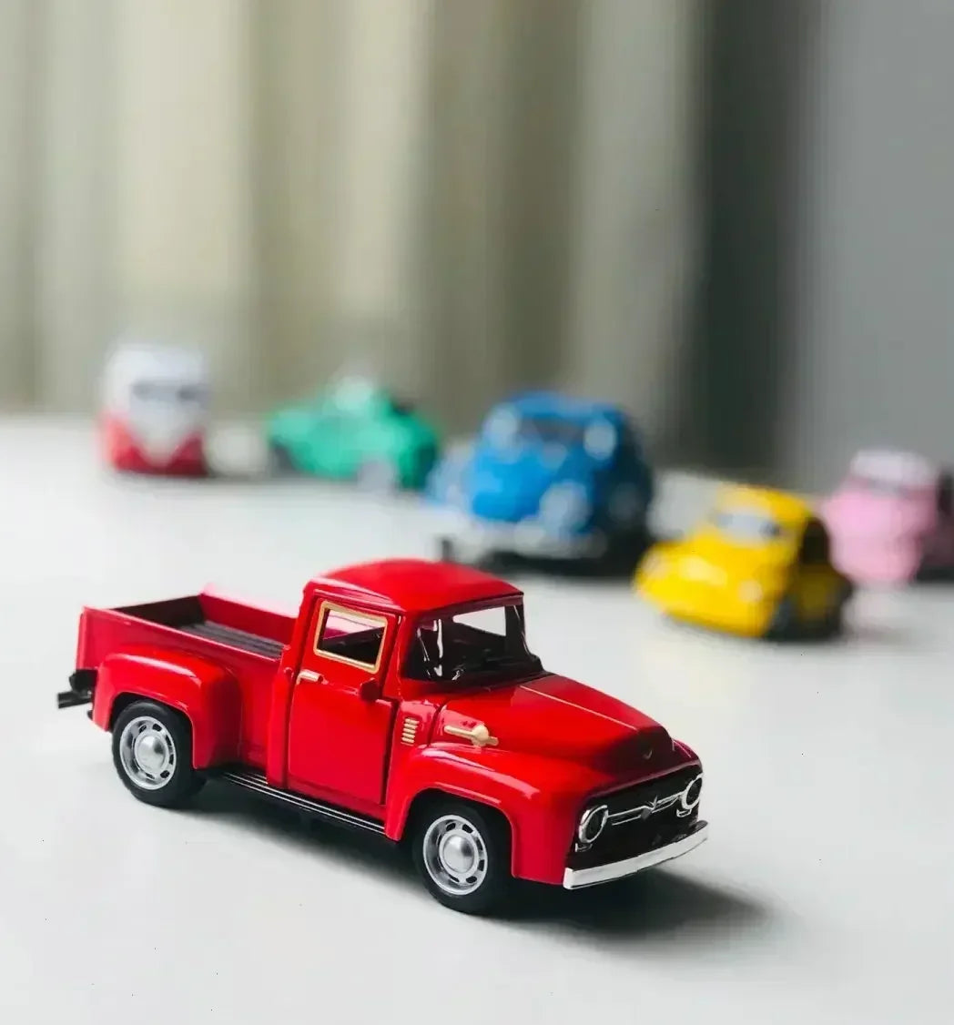 10pcs Hot Vintage Car Red Truck Toy Vintage Car Alloy Pickup Truck Children's Toy Christmas Birthday Christmas Gift New