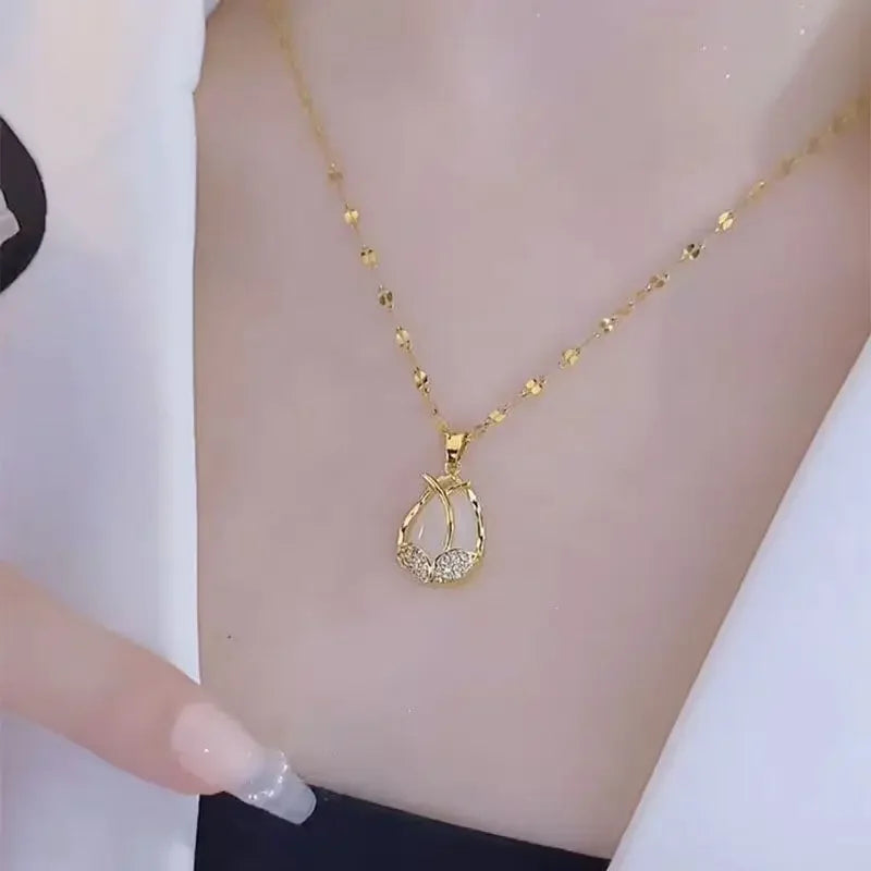 New Elegant Water Drop Tulips Pendant No Fade Golden Classic Women Clavicle Chain Necklaces Female Birthday Gift Jewelry Girls