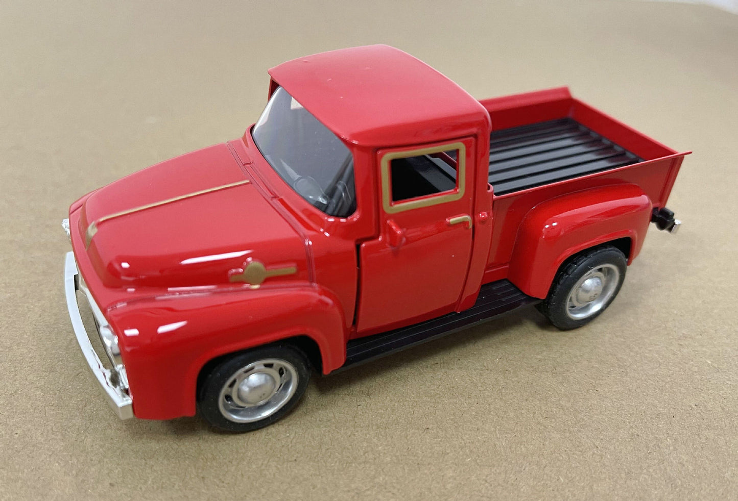 10pcs Hot Vintage Car Red Truck Toy Vintage Car Alloy Pickup Truck Children's Toy Christmas Birthday Christmas Gift New
