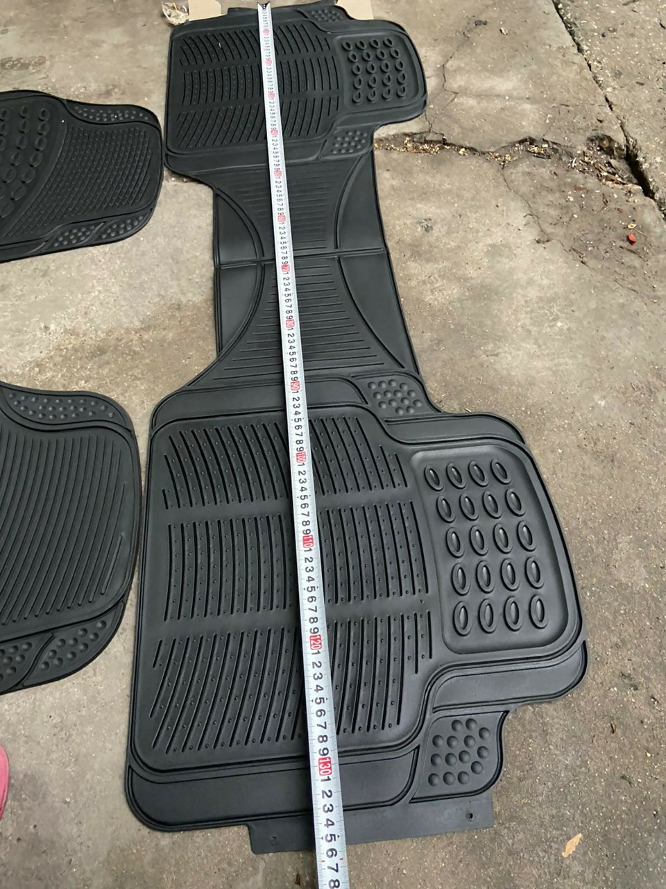 Car floor mats